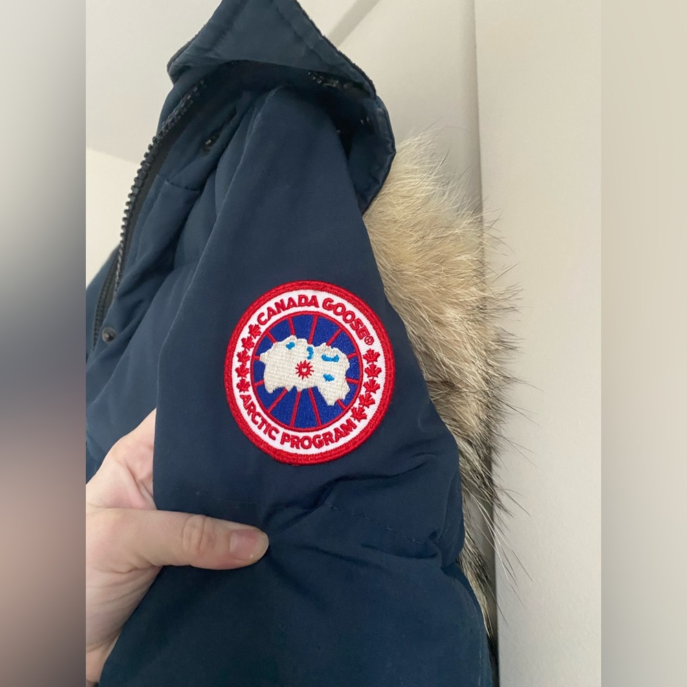 Canada Goose Sherlburne Parka in Ink Blue - Picture 6 of 15